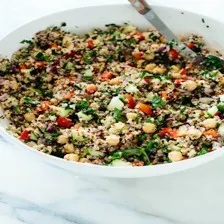 Kinoa salat