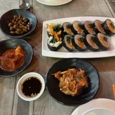 Sushi roll 4